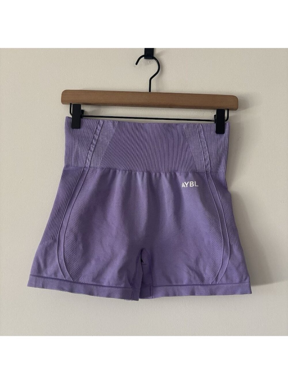 AYBL Women's‎ V3 Seamless Shorts High Waisted Workout Athletic Gym M Lavender